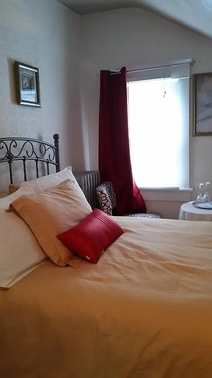 Glen Mhor Bed And Breakfast ナイアガラ・フォールズ ベッド・アンド・ブレックファスト